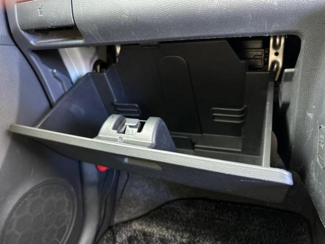 アルトラパン Ｘ　新品タイヤ／保証書／ＥＢＤ付ＡＢＳ／禁煙車／エアバッグ　運転席／エアバッグ　助手席／アルミホイール　純正　１４インチ／パワーウインドウ／エンジンスタートボタン／キーレスエントリー／パワーステアリング（25枚目）