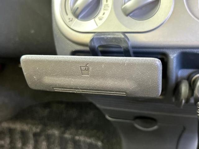 アルトラパン Ｘ　新品タイヤ／保証書／ＥＢＤ付ＡＢＳ／禁煙車／エアバッグ　運転席／エアバッグ　助手席／アルミホイール　純正　１４インチ／パワーウインドウ／エンジンスタートボタン／キーレスエントリー／パワーステアリング（26枚目）