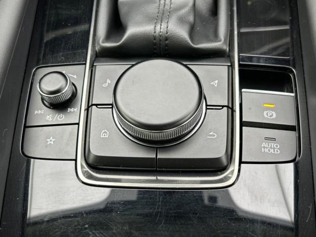 ＭＡＺＤＡ３セダン ４ＷＤ　ＸＤ　Ｌパッケージ　新品タイヤ／ＢＯＳＥ／保証書／純正　８．８インチ　メモリーナビ／衝突安全装置／シートヒーター　前席／車線逸脱防止支援システム／シート　合皮／パーキングアシスト　バックガイド　ターボ　バックカメラ（35枚目）