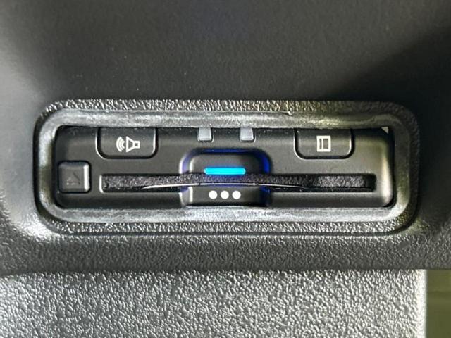 Ｎ－ＢＯＸカスタム コーディネートスタイル２トーン　新品タイヤ／保証書／純正　９インチ　ＳＤナビ／ホンダセンシング／両側電動スライドドア／シートヒーター　前席／車線逸脱防止支援システム／シート　ハーフレザー／パーキングアシスト　バックガイド　禁煙車（23枚目）