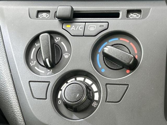 デイズ Ｓ　新品タイヤ／保証書／エマージェンシーブレーキ／車線逸脱防止支援システム／ヘッドランプ　ＨＩＤ／ＵＳＢジャック／横滑り防止装置／アイドリングストップ／禁煙車／エアバッグ　運転席／エアバッグ　助手席（23枚目）
