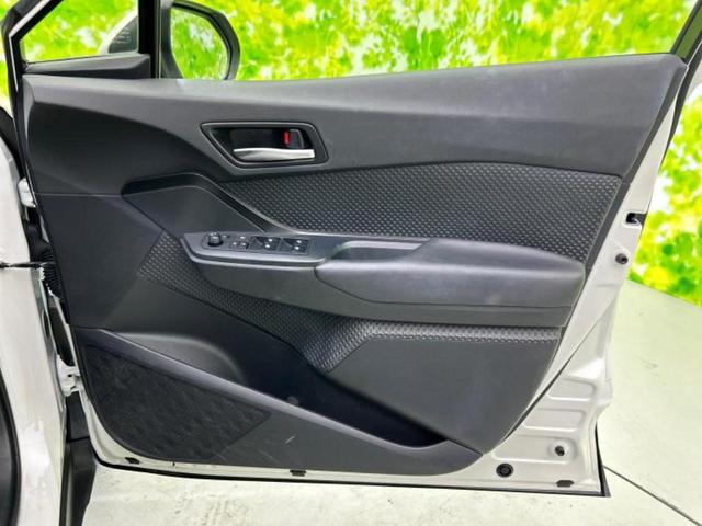 C-HR S LEDパッケージ 保証書/純正 SDナビ/衝突安全装置/車線逸脱防止支援システム/パーキングアシスト バックガイド/ドライブレコーダー 社外/ヘッドランプ LED/Bluetooth接続/ETC 衝突被害軽減システム(19枚目)