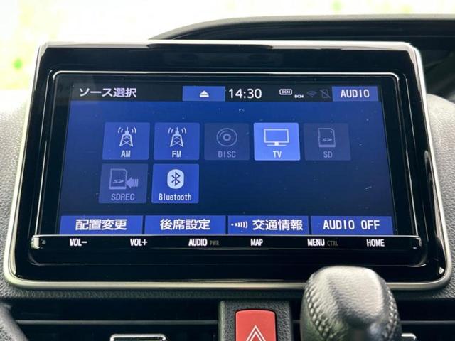 ノア Siダブルバイビー2 新品タイヤ/純正 9インチ SDナビ/フリップダウンモニター 純正 12.8インチ/衝突安全装置/両側電動スライドドア/車線逸脱防止支援システム/シート ハーフレザー/ヘッドランプ LED DVD再生(10枚目)