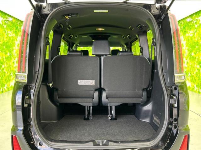 ノア Siダブルバイビー2 新品タイヤ/純正 9インチ SDナビ/フリップダウンモニター 純正 12.8インチ/衝突安全装置/両側電動スライドドア/車線逸脱防止支援システム/シート ハーフレザー/ヘッドランプ LED DVD再生(20枚目)