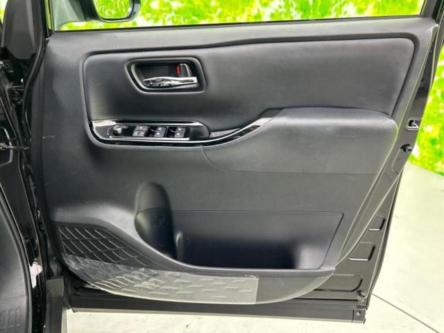 ノア Siダブルバイビー2 新品タイヤ/純正 9インチ SDナビ/フリップダウンモニター 純正 12.8インチ/衝突安全装置/両側電動スライドドア/車線逸脱防止支援システム/シート ハーフレザー/ヘッドランプ LED DVD再生(22枚目)