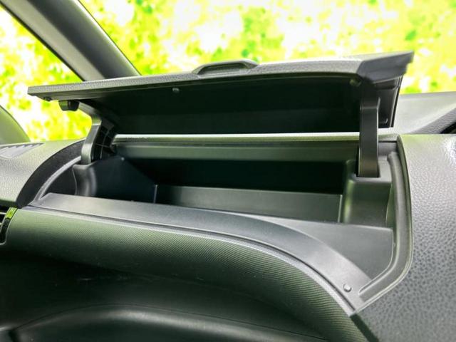 ノア Siダブルバイビー2 新品タイヤ/純正 9インチ SDナビ/フリップダウンモニター 純正 12.8インチ/衝突安全装置/両側電動スライドドア/車線逸脱防止支援システム/シート ハーフレザー/ヘッドランプ LED DVD再生(38枚目)