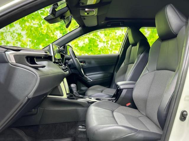 カローラクロス Z 新品タイヤ/パノラマルーフ/ディスプレイオーディオ/衝突安全装置/シートヒーター 前席/パノラミックビューモニター/車線逸脱防止支援システム/シート ハーフレザー/電動バックドア サンルーフ 禁煙車(6枚目)