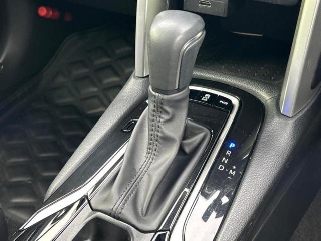 カローラクロス Z 新品タイヤ/パノラマルーフ/ディスプレイオーディオ/衝突安全装置/シートヒーター 前席/パノラミックビューモニター/車線逸脱防止支援システム/シート ハーフレザー/電動バックドア サンルーフ 禁煙車(16枚目)