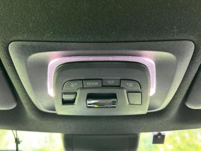 カローラクロス Z 新品タイヤ/パノラマルーフ/ディスプレイオーディオ/衝突安全装置/シートヒーター 前席/パノラミックビューモニター/車線逸脱防止支援システム/シート ハーフレザー/電動バックドア サンルーフ 禁煙車(36枚目)