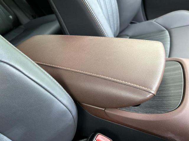 ハリアー Z 新品タイヤ/JBL/保証書/純正 SDナビ/デジタルインナーミラー/衝突安全装置/車線逸脱防止支援システム/シート 合皮/電動バックドア/ヘッドランプ LED/USBジャック 衝突被害軽減システム(31枚目)