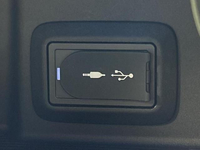 ハリアー Z 新品タイヤ/JBL/保証書/純正 SDナビ/デジタルインナーミラー/衝突安全装置/車線逸脱防止支援システム/シート 合皮/電動バックドア/ヘッドランプ LED/USBジャック 衝突被害軽減システム(35枚目)