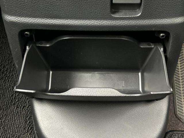 N-BOXカスタム G・Lターボホンダセンシング 新品タイヤ/保証書/純正 SDナビ/衝突安全装置/両側電動スライドドア/車線逸脱防止支援システム/ヘッドランプ LED/Bluetooth接続/ETC/EBD付ABS/横滑り防止装置 バックカメラ(38枚目)