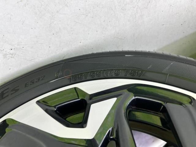 N-BOXカスタム G・Lターボホンダセンシング 新品タイヤ/保証書/純正 SDナビ/衝突安全装置/両側電動スライドドア/車線逸脱防止支援システム/ヘッドランプ LED/Bluetooth接続/ETC/EBD付ABS/横滑り防止装置 バックカメラ(49枚目)