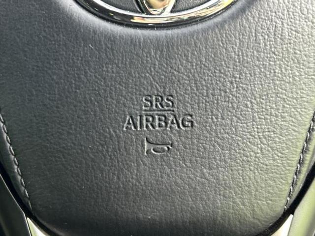 ハリアーハイブリッド ４ＷＤプレミアム　新品タイヤ／純正エアロ／保証書／社外　１０インチ　ＳＤナビ／フリップダウンモニター／トヨタセーフティセンス／車線逸脱防止支援システム／シート　ハーフレザー／電動バックドア／ヘッドランプ　ＬＥＤ　４ＷＤ（42枚目）