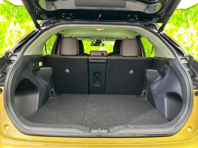 ヤリスクロス ハイブリッドZ 新品タイヤ/保証書/ディスプレイオーディオ+ナビ8インチ/衝突安全装置/シートヒーター/パノラミックビューモニター/車線逸脱防止支援システム/ヘッドランプ LED/USBジャック 衝突被害軽減システム(8枚目)