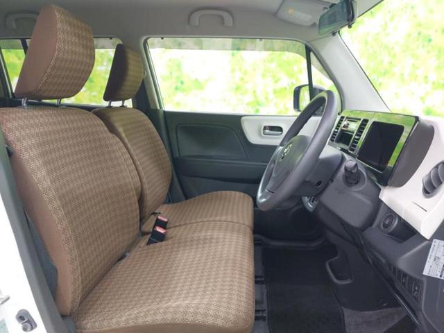 モコ S 新品タイヤ/EBD付ABS/アイドリングストップ/エアバッグ 運転席/エアバッグ 助手席/パワーウインドウ/エンジンスタートボタン/キーレスエントリー/パワーステアリング/盗難防止システム(4枚目)