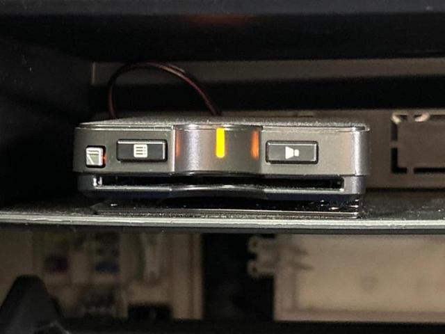 タフト X 新品タイヤ/ガラスルーフ/保証書/社外 SDナビ/衝突安全装置/車線逸脱防止支援システム/ドライブレコーダー 社外/ヘッドランプ LED/USBジャック/ETC/EBD付ABS/横滑り防止装置 記録簿(18枚目)