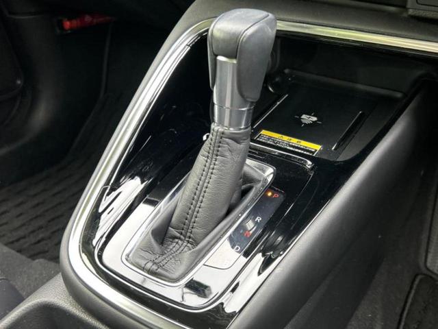 ヴェゼル ｅＨＥＶ　Ｚ　保証書／純正　９インチ　ナビ／衝突安全装置／シートヒーター／車線逸脱防止支援システム／シート　ハーフレザー／電動バックドア／ヘッドランプ　ＬＥＤ／ＥＴＣ／ＥＢＤ付ＡＢＳ／横滑り防止装置　レーンアシスト（18枚目）