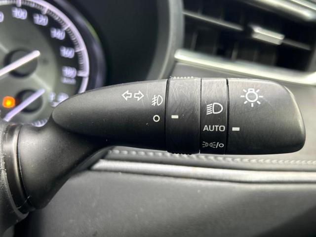 ハリアー Ｚ　新品タイヤ／純正エアロ／ＪＢＬ／保証書／純正　１１．６インチ　ＳＤナビ／デジタルインナーミラー／衝突安全装置／車線逸脱防止支援システム／シート　ハーフレザー／電動バックドア／ヘッドランプ　ＬＥＤ（16枚目）