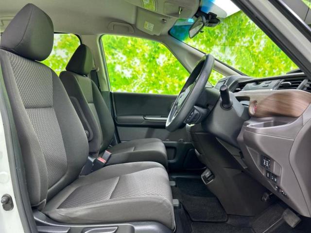 フリードハイブリッド ハイブリッドGホンダセンシング 保証書/社外 SDナビ/ホンダセンシング/両側電動スライドドア/車線逸脱防止支援システム/パーキングアシスト バックガイド/ドライブレコーダー 社外/ヘッドランプ LED/USBジャック バックカメラ(4枚目)