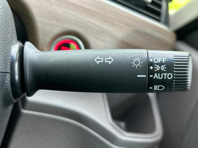 フリードハイブリッド ハイブリッドGホンダセンシング 保証書/社外 SDナビ/ホンダセンシング/両側電動スライドドア/車線逸脱防止支援システム/パーキングアシスト バックガイド/ドライブレコーダー 社外/ヘッドランプ LED/USBジャック バックカメラ(15枚目)