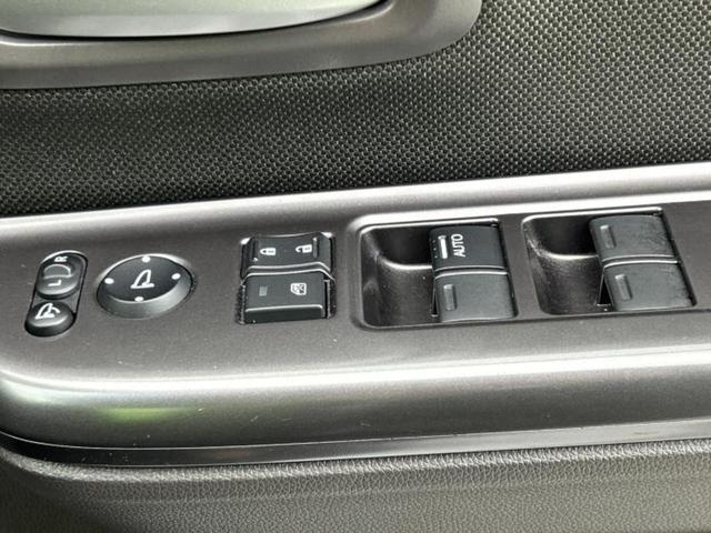 フリードハイブリッド ハイブリッドGホンダセンシング 保証書/社外 SDナビ/ホンダセンシング/両側電動スライドドア/車線逸脱防止支援システム/パーキングアシスト バックガイド/ドライブレコーダー 社外/ヘッドランプ LED/USBジャック バックカメラ(29枚目)