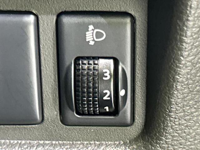 キューブ １５Ｘインディゴプラスプラズマ　保証書／純正　ＳＤナビ／ヘッドランプ　ＨＩＤ／Ｂｌｕｅｔｏｏｔｈ接続／ＥＴＣ／ＥＢＤ付ＡＢＳ／バックモニター／フルセグＴＶ／ＤＶＤ／禁煙車／エアバッグ　運転席／エアバッグ　助手席／パワーウインドウ（23枚目）