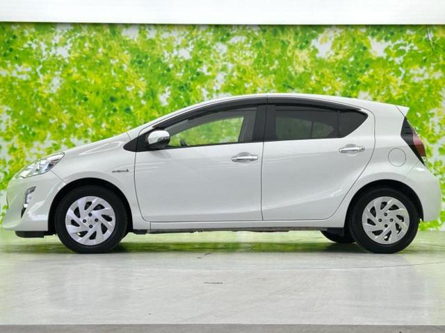 アクア Ｓスタイルブラック　新品タイヤ／保証書／純正　ＳＤナビ／衝突安全装置／車線逸脱防止支援システム／Ｂｌｕｅｔｏｏｔｈ接続／ＥＴＣ／ＥＢＤ付ＡＢＳ／横滑り防止装置／アイドリングストップ／バックモニター／フルセグＴＶ／ＤＶＤ（2枚目）