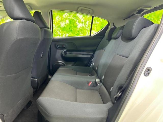 アクア Ｓスタイルブラック　新品タイヤ／保証書／純正　ＳＤナビ／衝突安全装置／車線逸脱防止支援システム／Ｂｌｕｅｔｏｏｔｈ接続／ＥＴＣ／ＥＢＤ付ＡＢＳ／横滑り防止装置／アイドリングストップ／バックモニター／フルセグＴＶ／ＤＶＤ（7枚目）