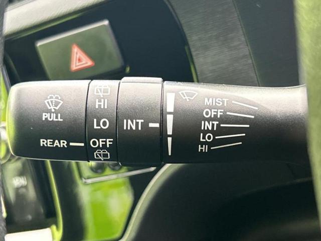 アクア Ｓスタイルブラック　新品タイヤ／保証書／純正　ＳＤナビ／衝突安全装置／車線逸脱防止支援システム／Ｂｌｕｅｔｏｏｔｈ接続／ＥＴＣ／ＥＢＤ付ＡＢＳ／横滑り防止装置／アイドリングストップ／バックモニター／フルセグＴＶ／ＤＶＤ（16枚目）