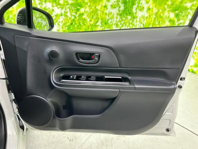 アクア Ｓスタイルブラック　新品タイヤ／保証書／純正　ＳＤナビ／衝突安全装置／車線逸脱防止支援システム／Ｂｌｕｅｔｏｏｔｈ接続／ＥＴＣ／ＥＢＤ付ＡＢＳ／横滑り防止装置／アイドリングストップ／バックモニター／フルセグＴＶ／ＤＶＤ（19枚目）