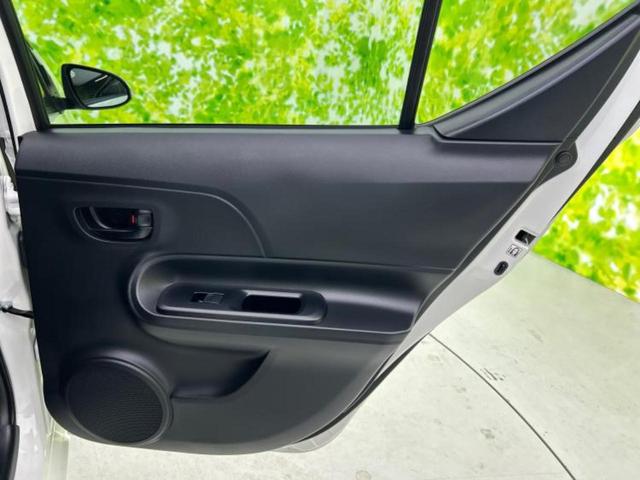 アクア Ｓスタイルブラック　新品タイヤ／保証書／純正　ＳＤナビ／衝突安全装置／車線逸脱防止支援システム／Ｂｌｕｅｔｏｏｔｈ接続／ＥＴＣ／ＥＢＤ付ＡＢＳ／横滑り防止装置／アイドリングストップ／バックモニター／フルセグＴＶ／ＤＶＤ（20枚目）