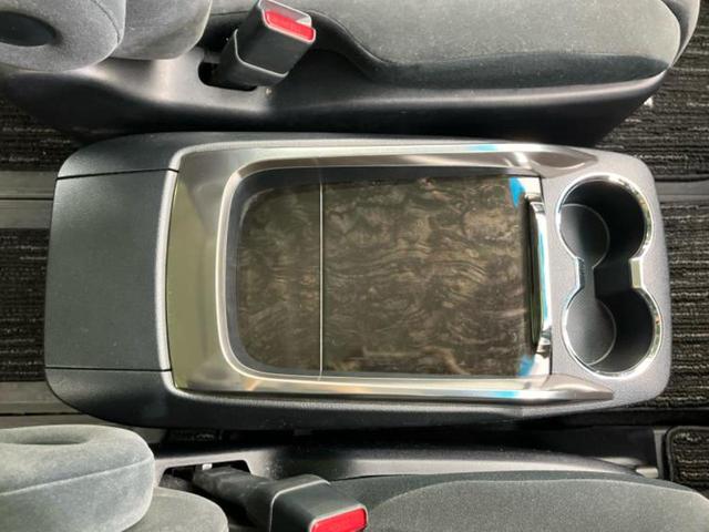 ヴェルファイア Ｚ　Ａエディション　純正　１０インチ　ＳＤナビ／フリップダウンモニター　純正　１２．１インチ／両側電動スライドドア／パーキングアシスト　バックガイド／ヘッドランプ　ＬＥＤ／Ｂｌｕｅｔｏｏｔｈ接続／ＥＴＣ　バックカメラ（33枚目）