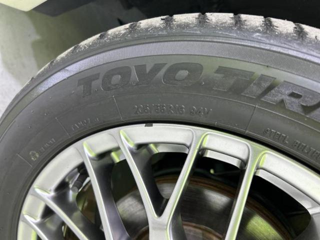 ヴォクシー ハイブリッドＺＳキラメキ２　新品タイヤ／保証書／社外　１０インチ　ＳＤナビ／フリップダウンモニター　社外　１２．８インチ／衝突安全装置／両側電動スライドドア／車線逸脱防止支援システム　衝突被害軽減システム　バックカメラ　禁煙車（51枚目）