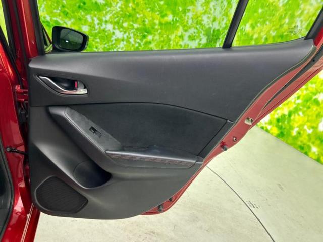 アクセラスポーツ ＸＤ　サンルーフ／ＢＯＳＥ／純正　ＳＤナビ／衝突安全装置／シートヒーター／車線逸脱防止支援システム／シート　ハーフレザー／パーキングアシスト　バックガイド／ドライブレコーダー　前後　衝突被害軽減システム（20枚目）