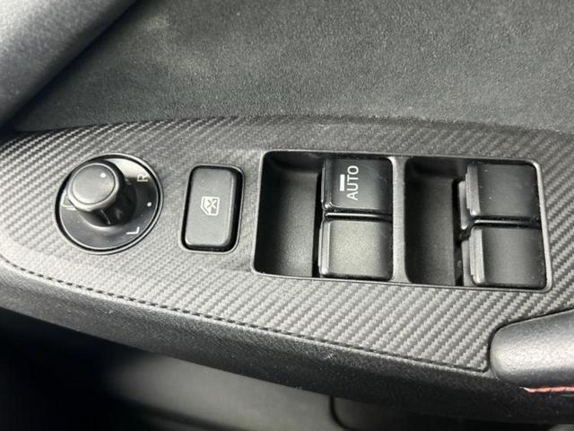 アクセラスポーツ ＸＤ　サンルーフ／ＢＯＳＥ／純正　ＳＤナビ／衝突安全装置／シートヒーター／車線逸脱防止支援システム／シート　ハーフレザー／パーキングアシスト　バックガイド／ドライブレコーダー　前後　衝突被害軽減システム（27枚目）