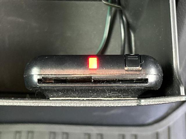 デリカミニ Ｇプレミアム　新品タイヤ／保証書／社外　ＳＤナビ／デジタルインナーミラー／衝突安全装置／両側電動スライドドア／シートヒーター／全方位モニター／車線逸脱防止支援システム／シート　ハーフレザー／ドライブレコーダー　前後（18枚目）