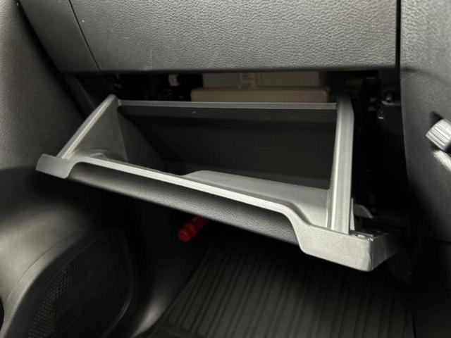 デリカミニ Ｇプレミアム　新品タイヤ／保証書／社外　ＳＤナビ／デジタルインナーミラー／衝突安全装置／両側電動スライドドア／シートヒーター／全方位モニター／車線逸脱防止支援システム／シート　ハーフレザー／ドライブレコーダー　前後（35枚目）