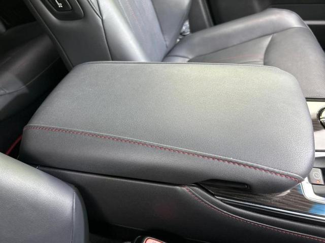 クラウンハイブリッド Ｓスポーツスタイル　サンルーフ／保証書／純正　ＳＤナビ／衝突安全装置／エアーシート　前席／全方位モニター／車線逸脱防止支援システム／シート　フルレザー／ドライブレコーダー　前後／ヘッドランプ　ＬＥＤ／ＵＳＢジャック（31枚目）