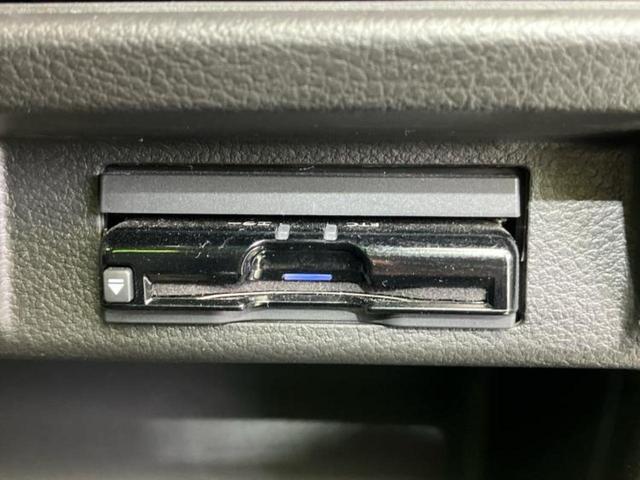 クロスビー ハイブリッドＭＶ　保証書／純正　８インチ　ＳＤナビ／デュアルカメラブレーキサポート（スズキ）／シートヒーター／車線逸脱防止支援システム／ドライブレコーダー　前後／Ｂｌｕｅｔｏｏｔｈ接続／ＥＴＣ／ＥＢＤ付ＡＢＳ　禁煙車（23枚目）