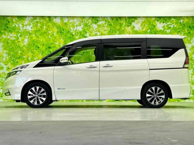 セレナ ハイウェイスターＶセレクション　新品タイヤ／保証書／純正　９インチ　ＳＤナビ／インテリジェントルームミラー／エマージェンシーブレーキ／ハンズフリー両側電動スライドドア／アラウンドビューモニター／車線逸脱防止支援システム　全周囲カメラ（2枚目）