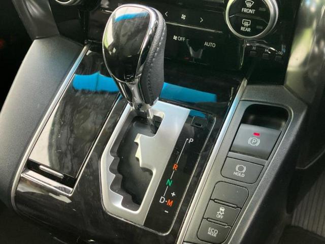 アルファード Ｓ　Ａパッケージ　保証書／純正　１０インチ　メモリーナビ／衝突安全装置／両側電動スライドドア／車線逸脱防止支援システム／ヘッドランプ　ＬＥＤ／Ｂｌｕｅｔｏｏｔｈ接続／ＥＴＣ／ＥＢＤ付ＡＢＳ／横滑り防止装置　バックカメラ（17枚目）