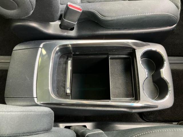 アルファード Ｓ　Ａパッケージ　保証書／純正　１０インチ　メモリーナビ／衝突安全装置／両側電動スライドドア／車線逸脱防止支援システム／ヘッドランプ　ＬＥＤ／Ｂｌｕｅｔｏｏｔｈ接続／ＥＴＣ／ＥＢＤ付ＡＢＳ／横滑り防止装置　バックカメラ（33枚目）