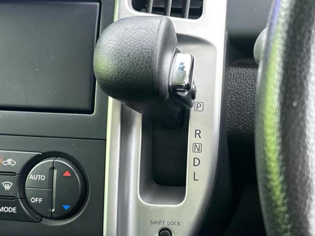 セレナ ハイウェイスターVセレクション 保証書/社外 10インチ SDナビ/両側電動スライドドア/ヘッドランプ HID/Bluetooth接続/ETC/EBD付ABS/バックモニター/フルセグTV/エアバッグ 運転席/エアバッグ 助手席(17枚目)