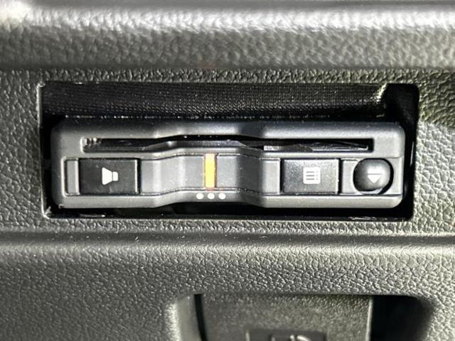 スペーシアカスタム ハイブリッドXS 保証書/純正 9インチ SDナビ/セーフティサポート(スズキ)/両側電動スライドドア/シートヒーター 前席/全方位モニター/車線逸脱防止支援システム/シート ハーフレザー/ドライブレコーダー 前後(18枚目)