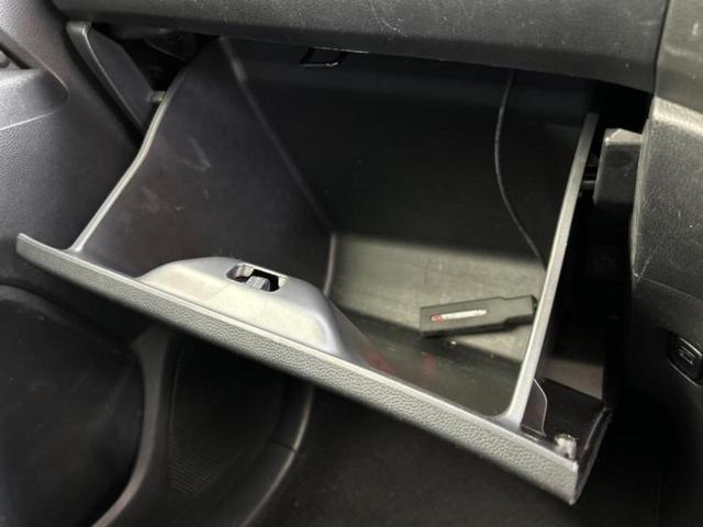 N-WGN G・スタイリッシュパッケージ 新品タイヤ/純正 SDナビ/シート ハーフレザー/Bluetooth接続/EBD付ABS/横滑り防止装置/アイドリングストップ/クルーズコントロール/フルセグTV/DVD/エアバッグ 運転席(32枚目)