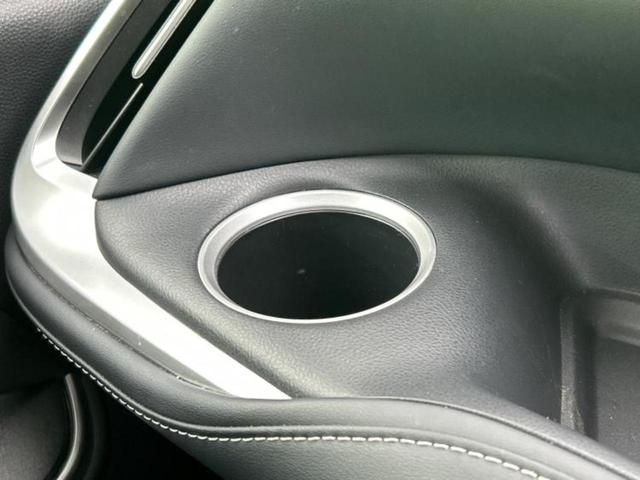 ノア ハイブリッドＳ－Ｚ　新品タイヤ／保証書／ディスプレイオーディオ＋ナビ９インチ／フリップダウンモニター／衝突安全装置／シートヒーター／車線逸脱防止支援システム／シート　ハーフレザー　衝突被害軽減システム　バックカメラ（37枚目）