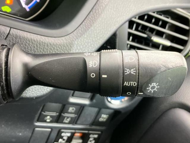 ノア ハイブリッドSiダブルバイビー2 新品タイヤ/純正 9インチ SDナビ/フリップダウンモニター 純正 12.1インチ/デジタルインナーミラー/衝突安全装置/両側電動スライドドア/エアーシート 前席/車線逸脱防止支援システム 禁煙車(16枚目)