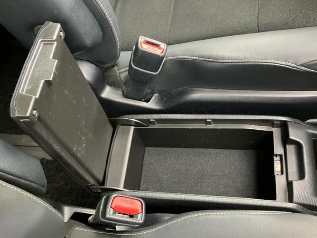 ノア ハイブリッドSiダブルバイビー2 新品タイヤ/純正 9インチ SDナビ/フリップダウンモニター 純正 12.1インチ/デジタルインナーミラー/衝突安全装置/両側電動スライドドア/エアーシート 前席/車線逸脱防止支援システム 禁煙車(35枚目)