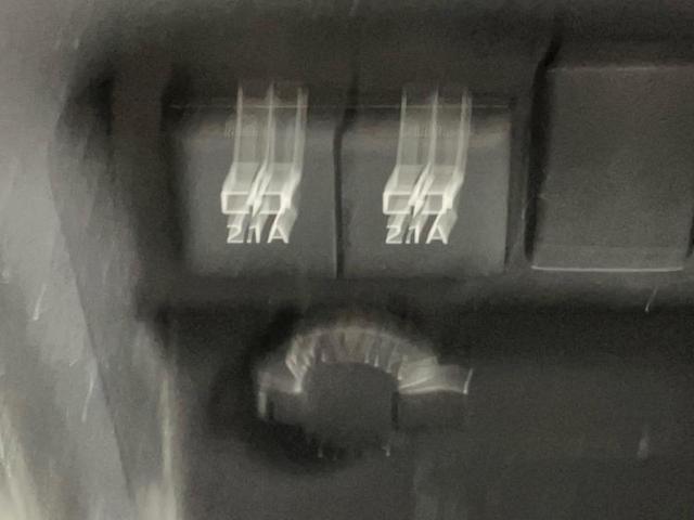 ノア ハイブリッドSiダブルバイビー2 新品タイヤ/純正 9インチ SDナビ/フリップダウンモニター 純正 12.1インチ/デジタルインナーミラー/衝突安全装置/両側電動スライドドア/エアーシート 前席/車線逸脱防止支援システム 禁煙車(43枚目)